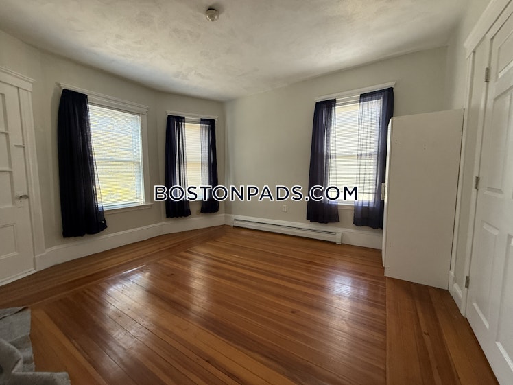 Conwell Ave., Somerville