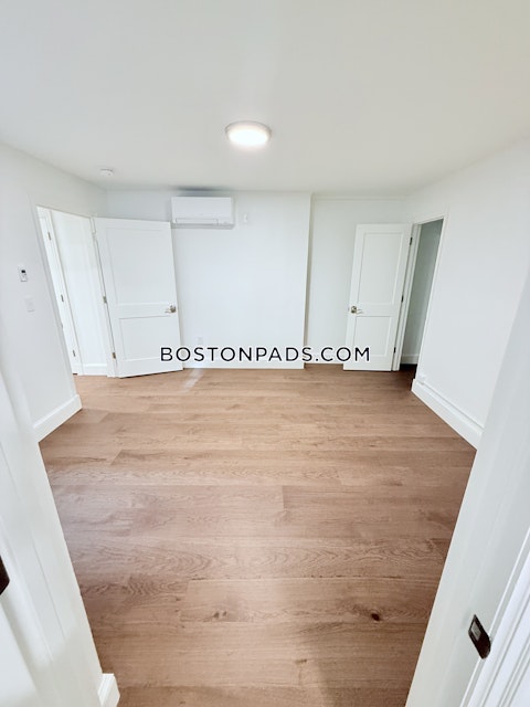 Massachusetts Ave. Cambridge photo 7