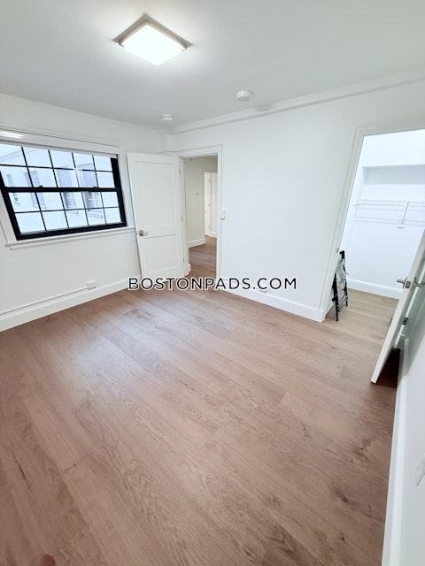 Massachusetts Ave. Cambridge photo 5