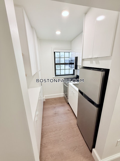 Massachusetts Ave. Cambridge photo 4