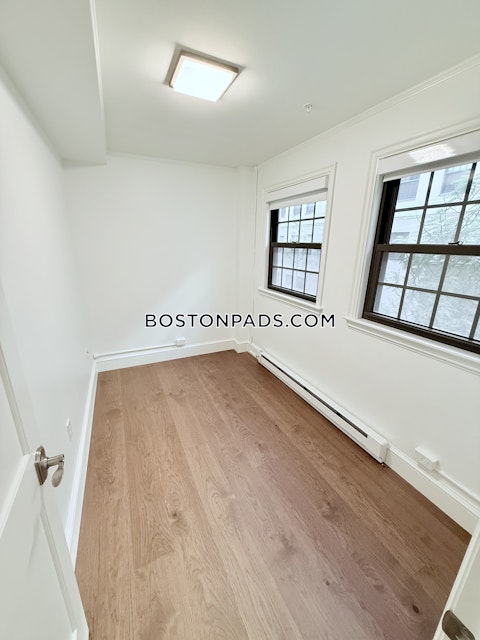 Massachusetts Ave. Cambridge photo 4