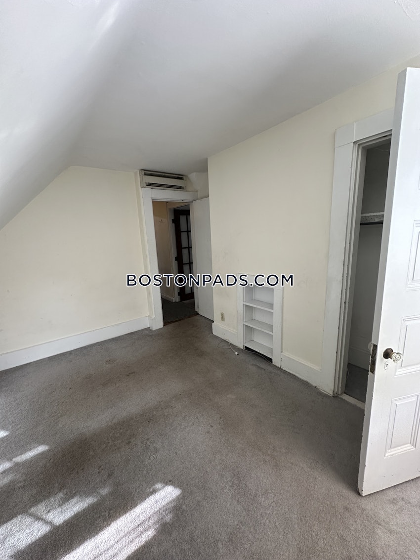 NEWTON - NEWTONVILLE - 1 Bed, 1 Bath - Image 9