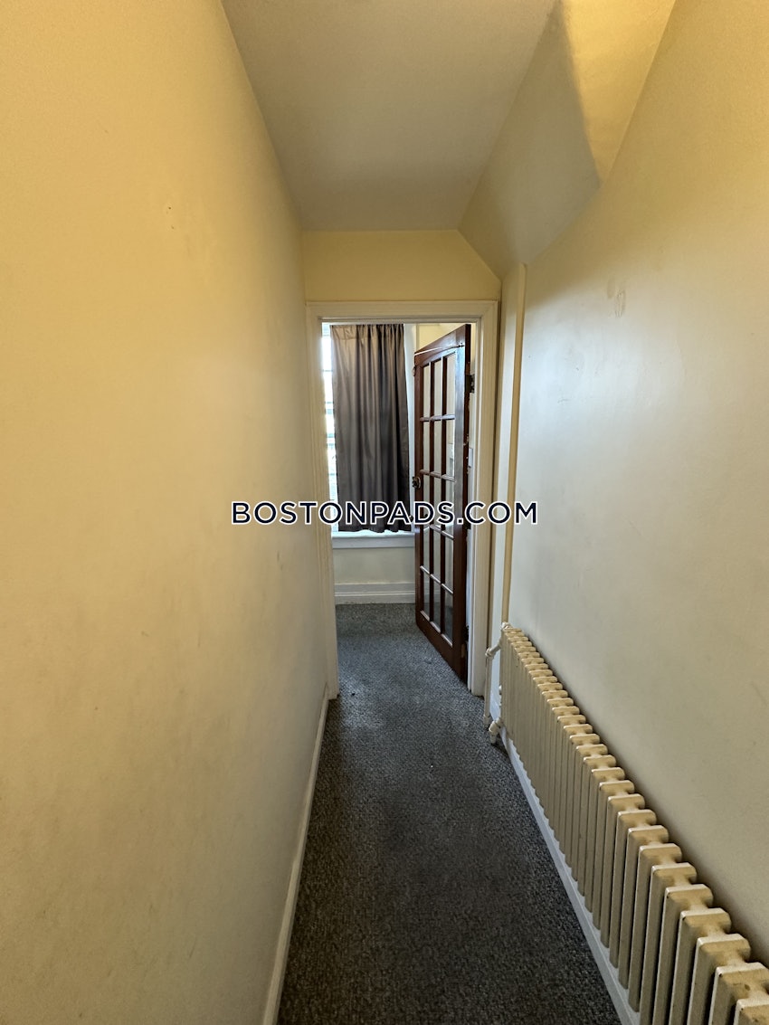 NEWTON - NEWTONVILLE - 1 Bed, 1 Bath - Image 8