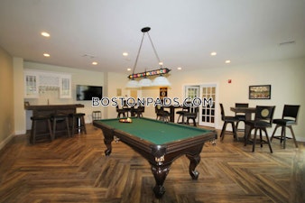 Regency Village Way. Merrimac