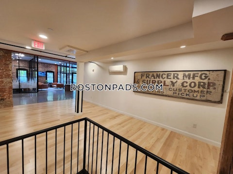 Wharf St. Weymouth photo 32