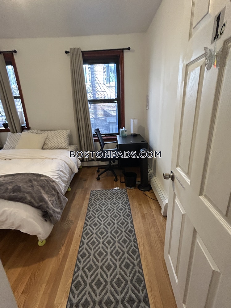 Harrison Ave., Boston