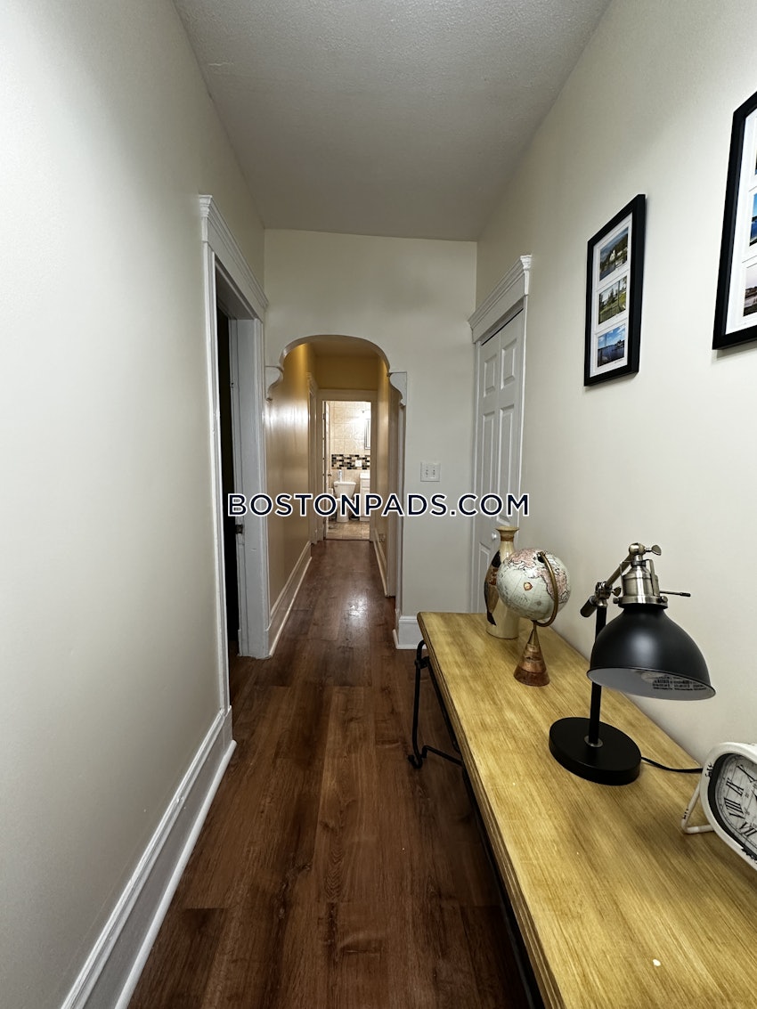 BOSTON - DORCHESTER - CENTER - 3 Beds, 1 Bath - Image 25