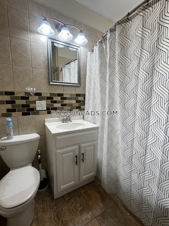 kingsdale St. Boston