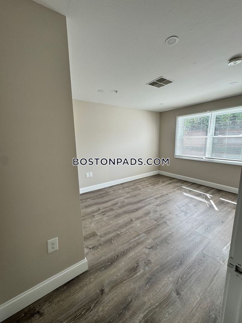 Billerica - 2 Beds, 1 Baths