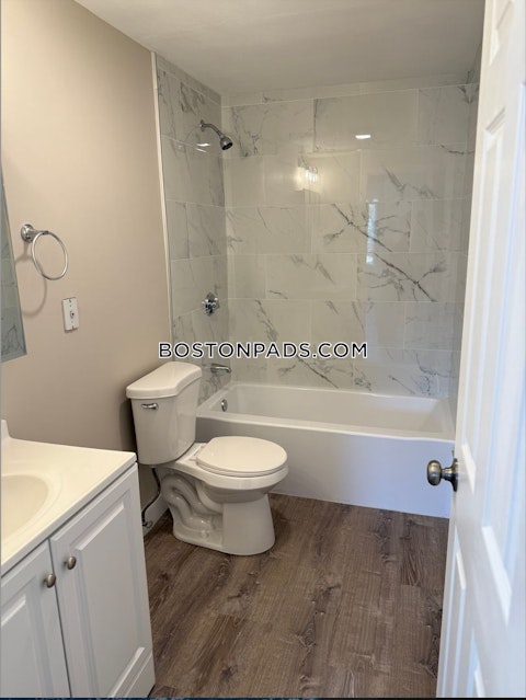 Kenmar Dr. Billerica photo 17