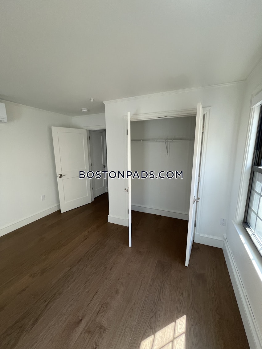 CAMBRIDGE - HARVARD SQUARE - 1 Bed, 1 Bath - Image 6