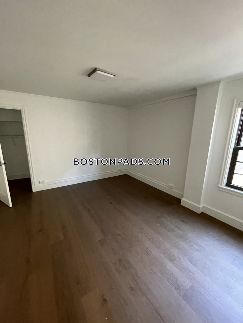 CAMBRIDGE - HARVARD SQUARE - 1 Bed, 1 Bath - Image 8