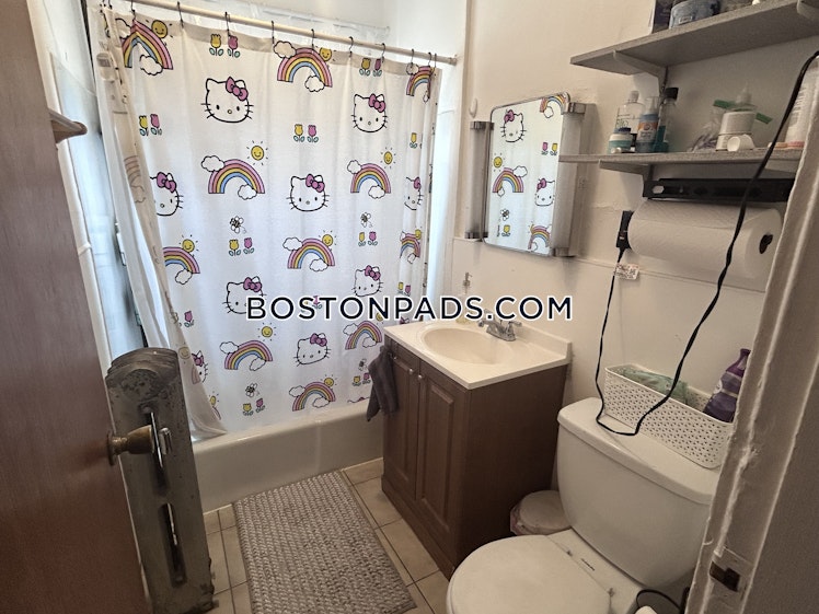 Powder House Boulevard, Somerville