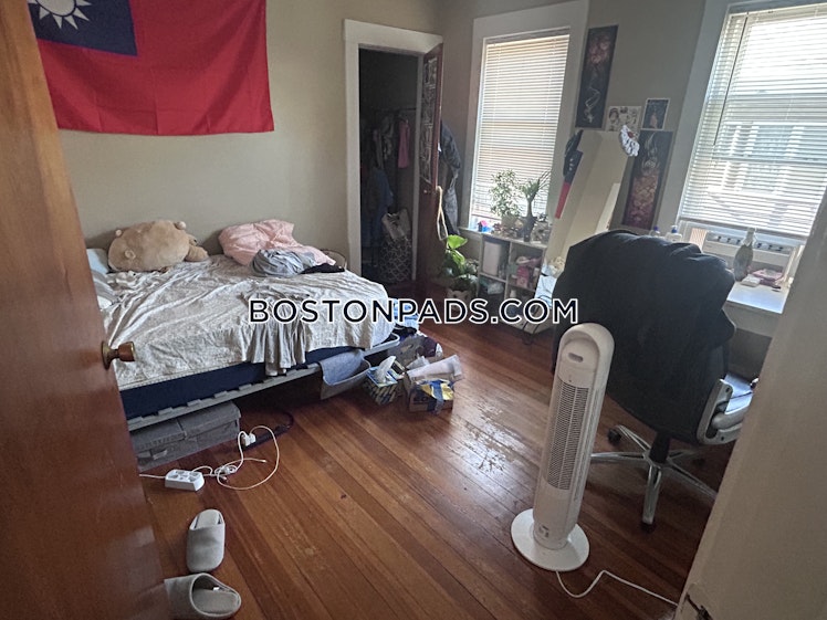 Powder House Boulevard, Somerville