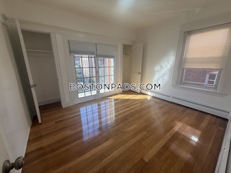 Strathmore Rd. Boston