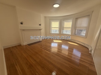 Strathmore Rd. Boston