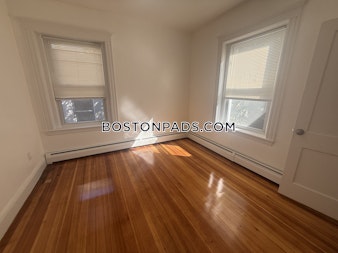 Strathmore Rd. Boston