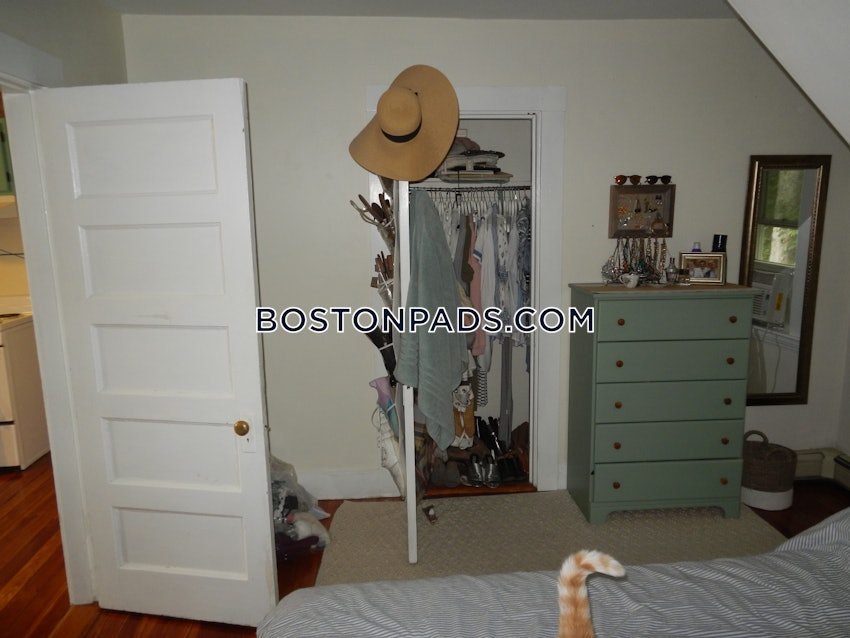BOSTON - JAMAICA PLAIN - FOREST HILLS - 2 Beds, 1 Bath - Image 6
