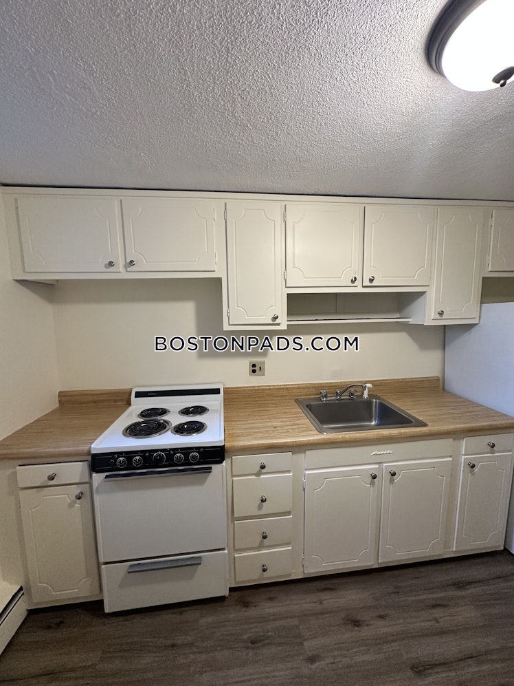 Westgate Rd., Boston