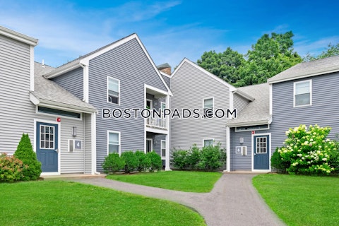 Randolph St. Canton photo 9