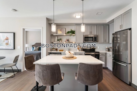 Petronelli Way. Brockton photo 4