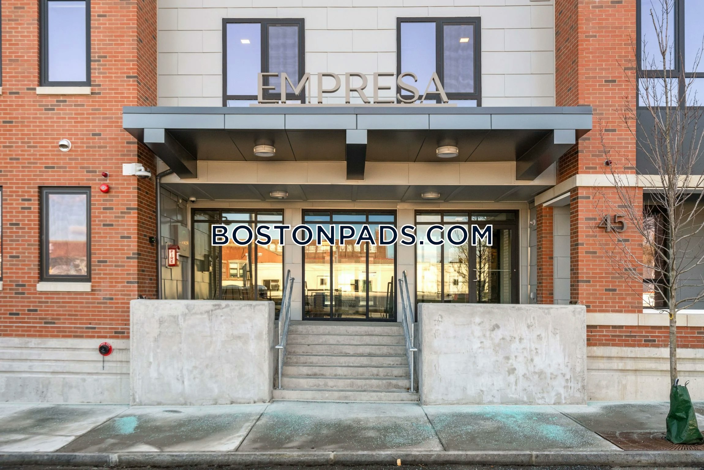 Brockton - 1 Beds, 1 Baths