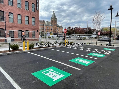 Centre St. Brockton photo 9