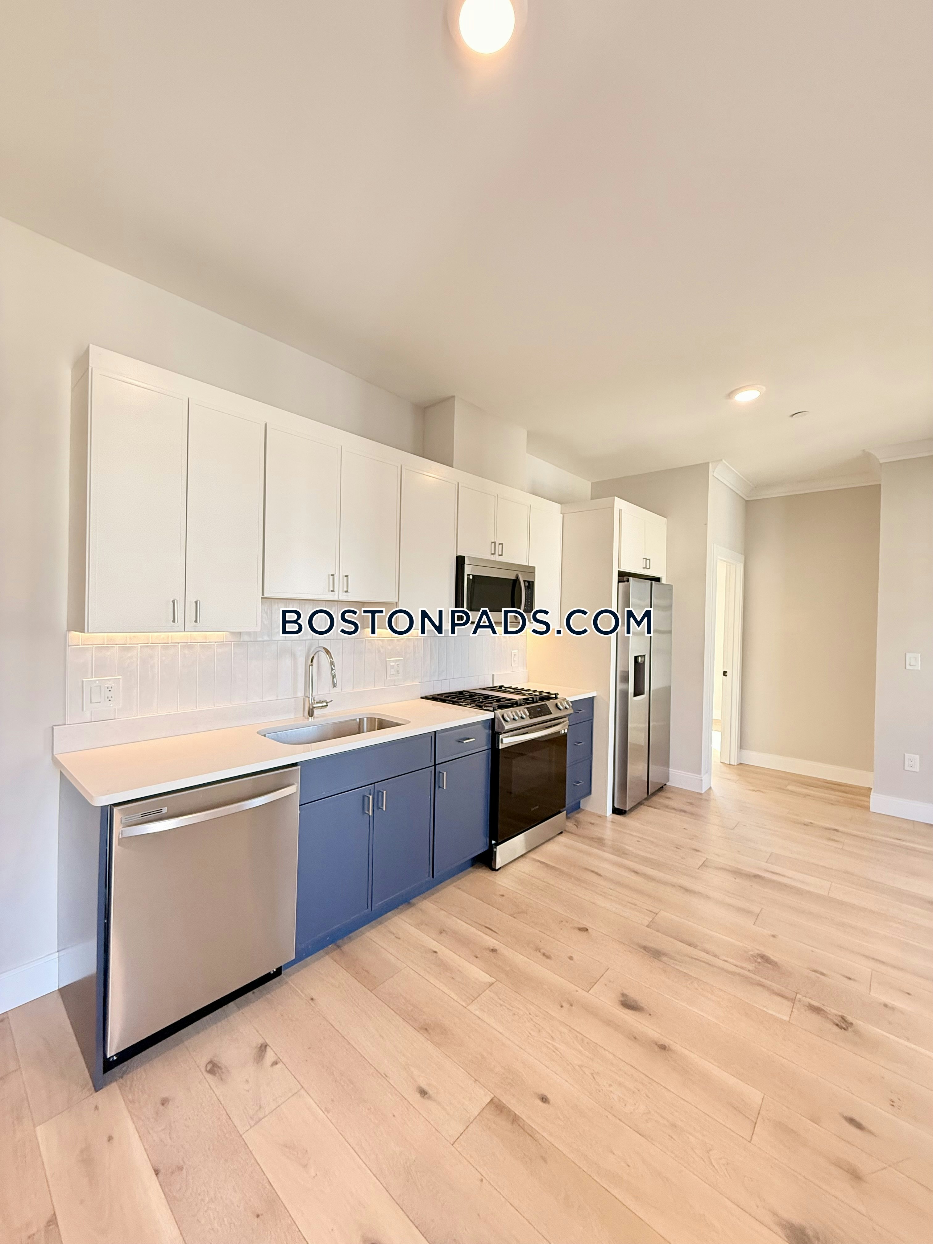 Allston, Boston, MA - 4 Beds, 3 Baths - $4,550 - ID#8009229