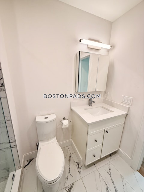 Everett St. Boston photo 83