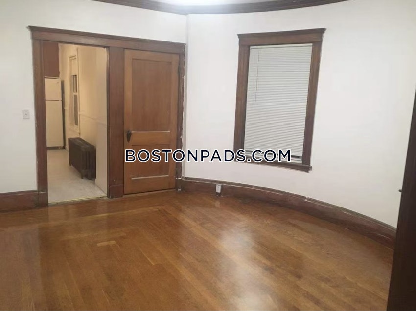 MALDEN - 2 Beds, 1 Bath - Image 22