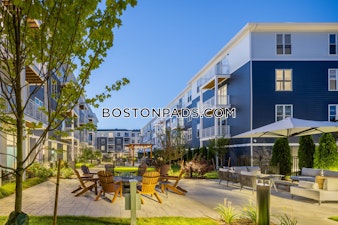 Chestnut St. Ashland