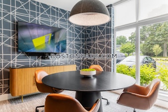 Chestnut St. Ashland