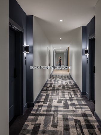 Chestnut St. Ashland