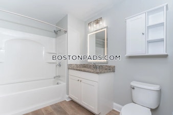 Ashland Woods Ln. Ashland