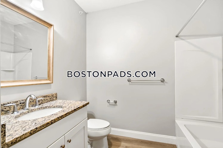 Ashland Woods Ln., Ashland