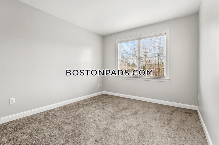 Ashland Woods Ln., Ashland