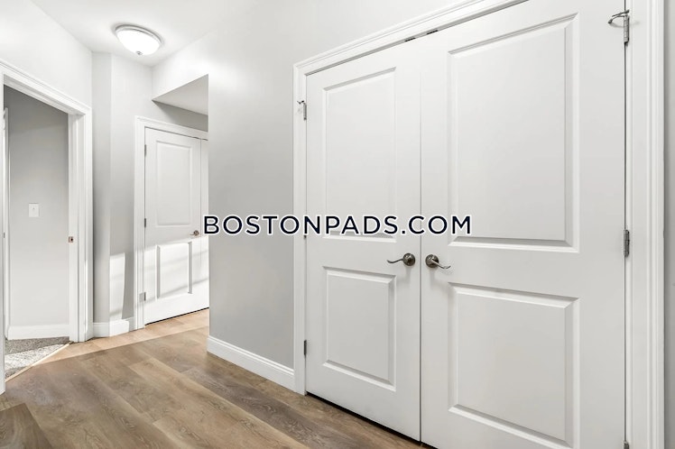 Ashland Woods Ln., Ashland