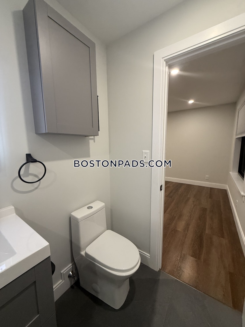 BOSTON - BRIGHTON - OAK SQUARE - 3 Beds, 3 Baths - Image 81