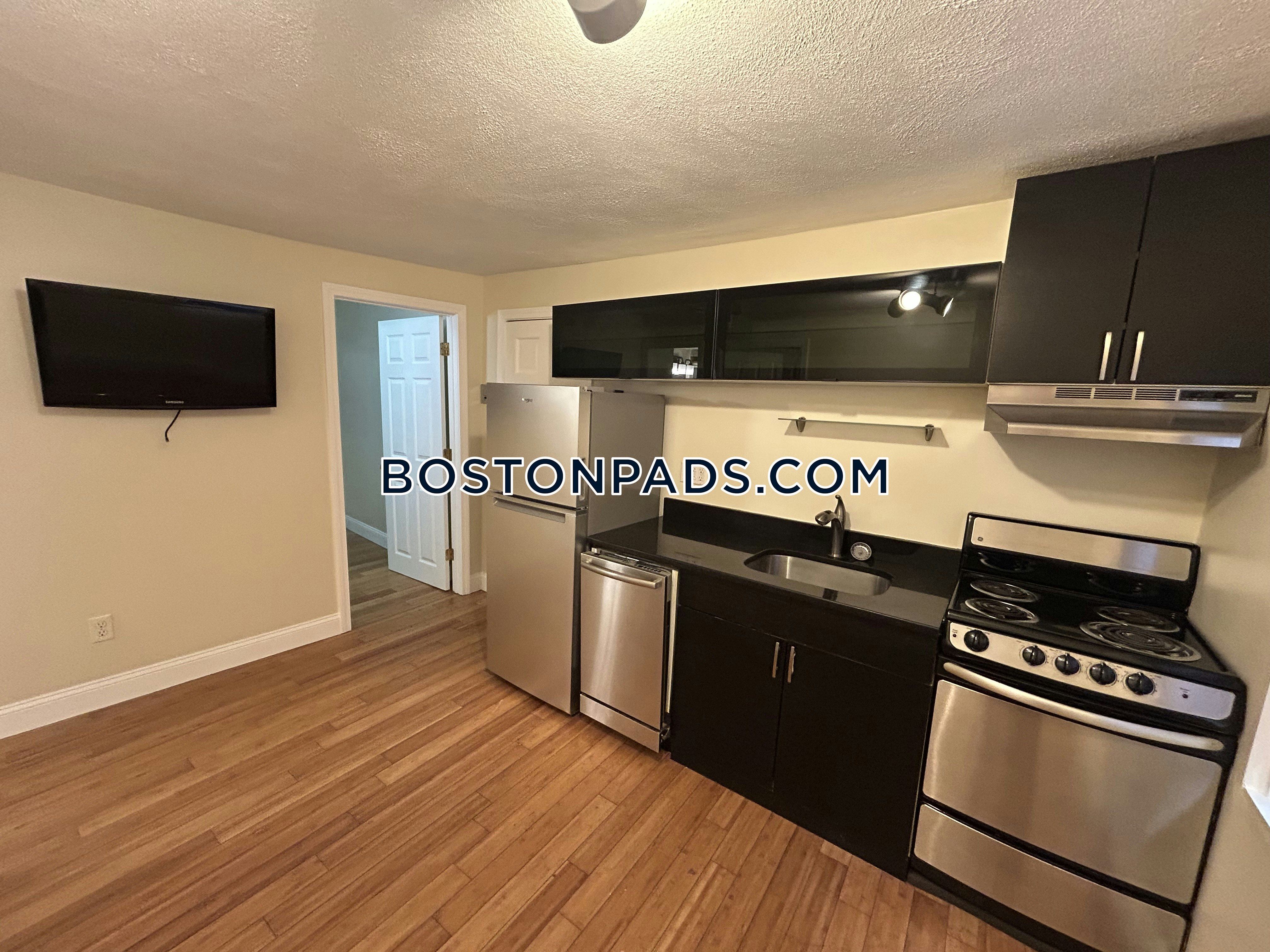 North End, Boston, MA - 2 Beds, 1 Bath - $2,600 - ID#8010280