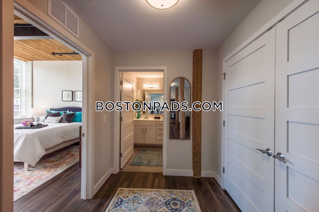 Attleboro - $2,450+ /mo