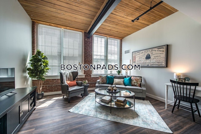 Attleboro - $2,450+ /mo