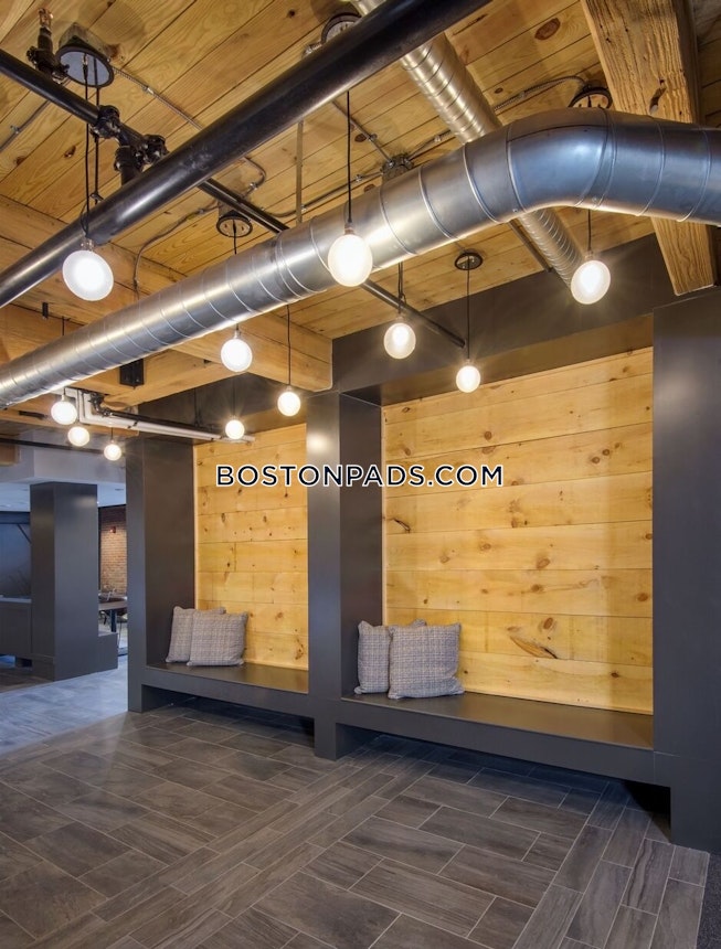 Attleboro - $2,450+ /mo