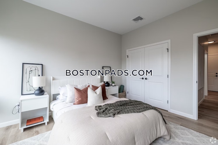 South Main St., Attleboro