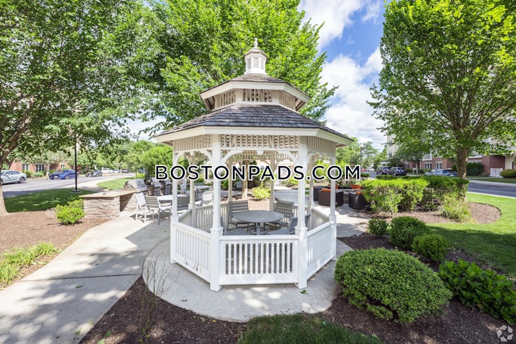 Summit Dr., Bridgewater