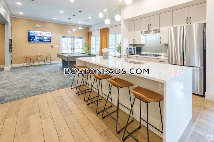 Summit Dr., Bridgewater