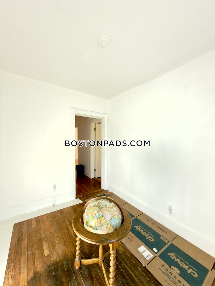 North Beacon St., Boston