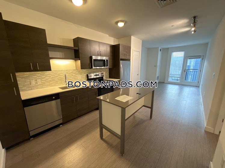 Morrissey Boulevard, Boston