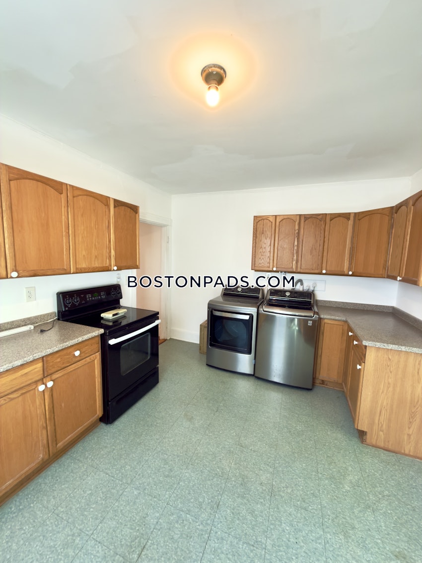 BOSTON - ALLSTON - 3 Beds, 1 Bath - Image 2