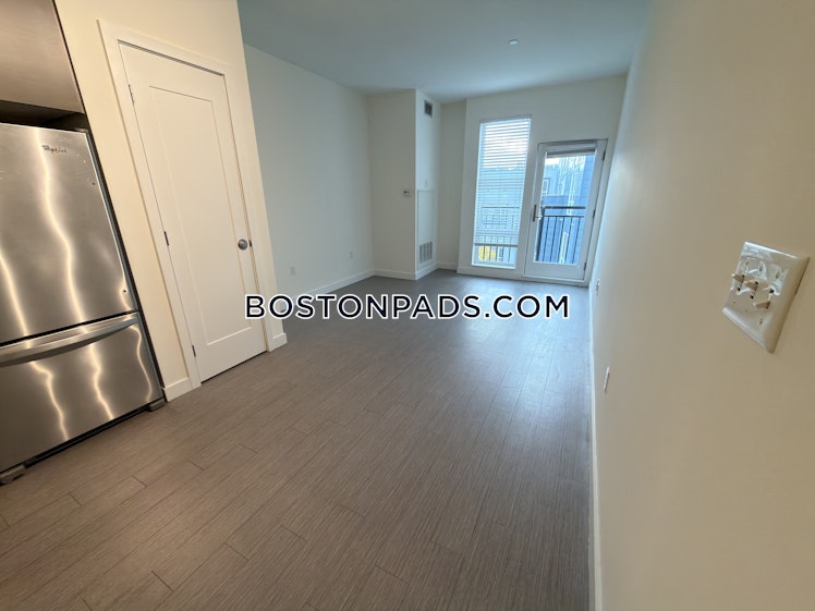 Morrissey Boulevard, Boston