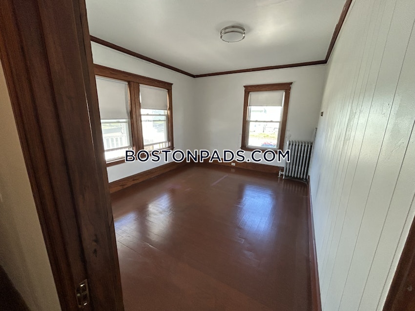 MALDEN - 2 Beds, 1 Bath - Image 17